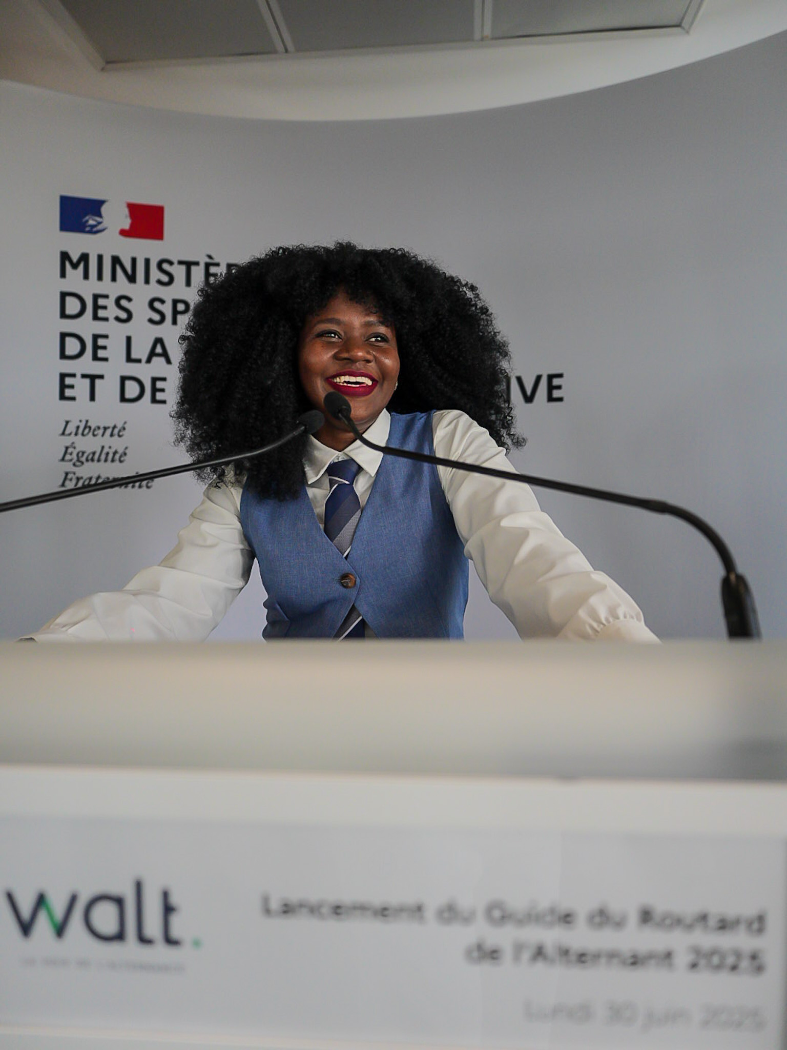 Au ministère des Sports, de la Jeunesse et de la Vie associative à l’occasion de la présentation officielle de l’édition 2025 du Guide du Routard de l’Alternant, organisée par Walt.